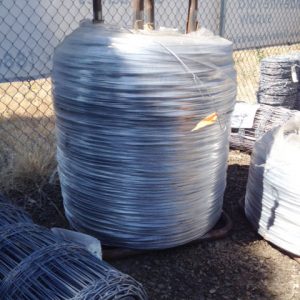 Continuous roll of soft vineyard wire